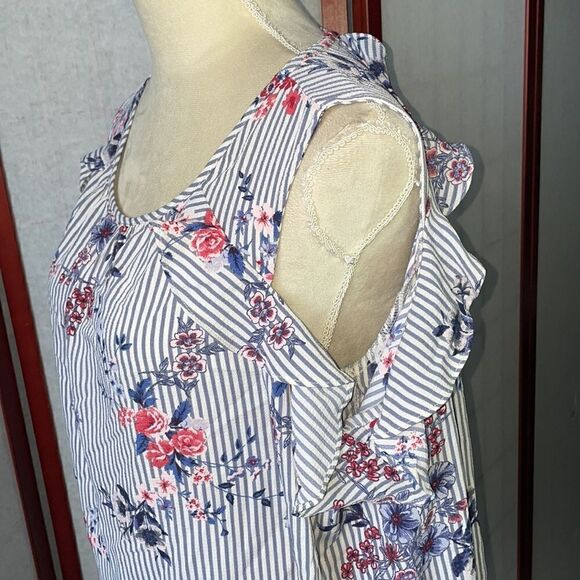 Xhilaration Blue & White Striped Cold Shoulder Floral RuffleTop (Size: M) - Picture 2 of 12